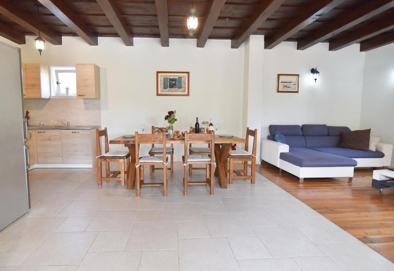 Vacation Home Mate Ceko Sukošan المظهر الخارجي الصورة